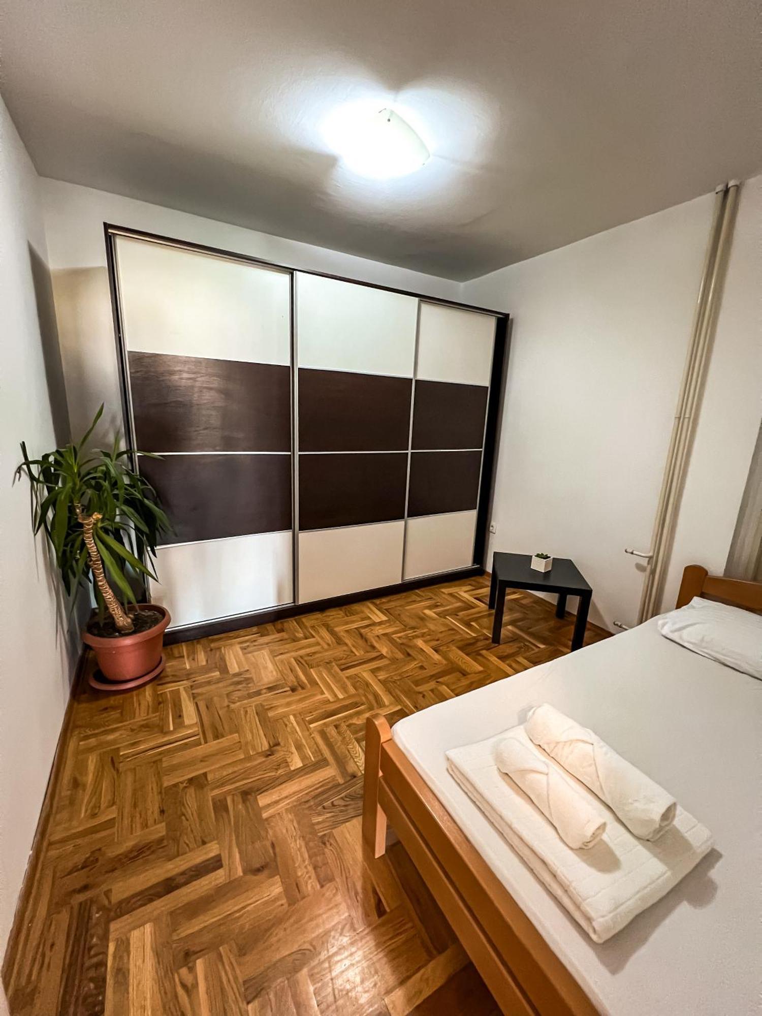 Centre Luxury *